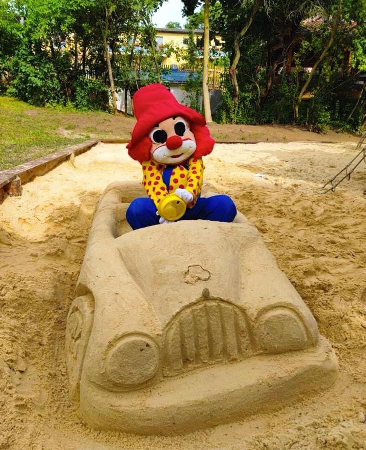 ホテル ファミリー クラブ ハーツ クヴェードリンブルク エクステリア 写真